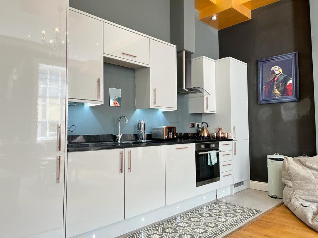 Unique & Luxurious 2 Bedroom City Centre Apartment Nottingham Eksteriør billede